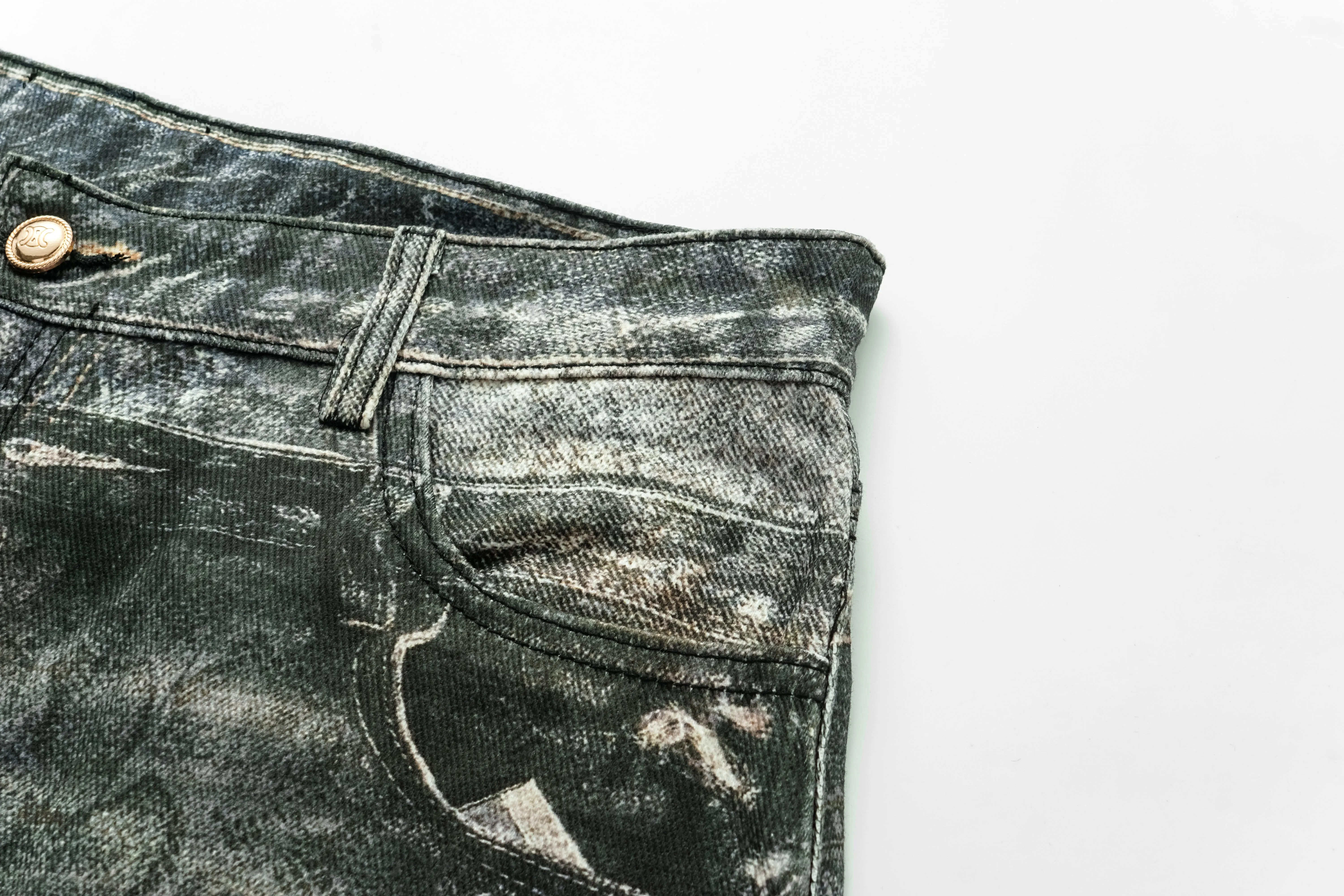 Dom Distressed Graffiti Jeans