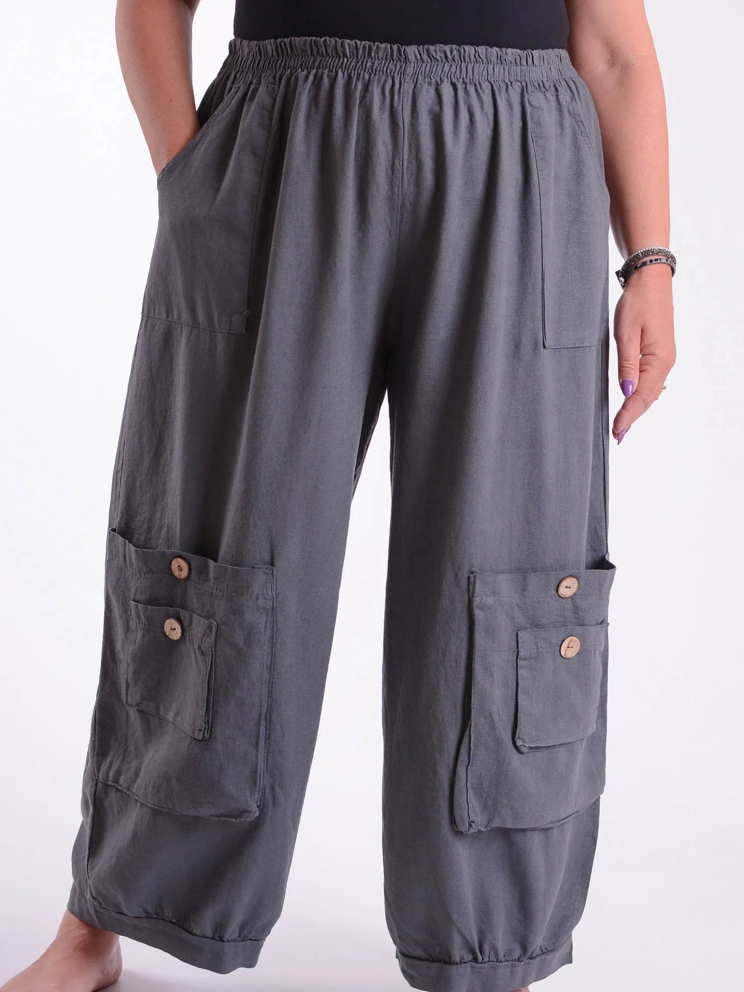 Linen Trousers with button pockets - 10034