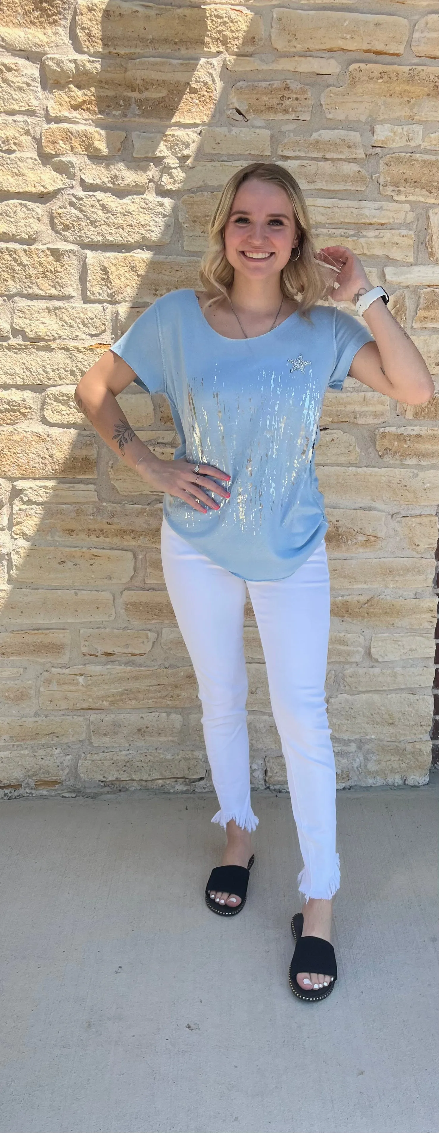 White Skinny Ankle Jeans by Kancan